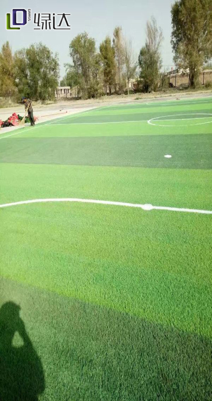 河南信陽(yáng)人造草坪足球場(chǎng)